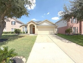 Building Photo - 2414 Alcove Foster Ct