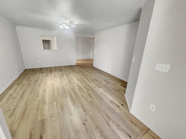 Foto del edificio - 511 N Brentwood Ave