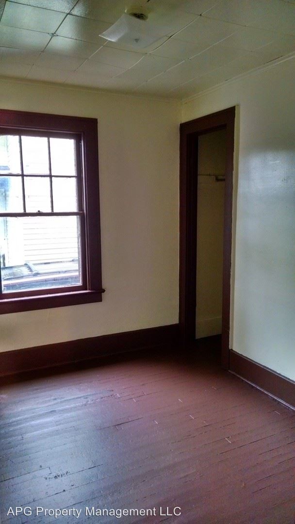 Foto del edificio - 325 Conkey Ave