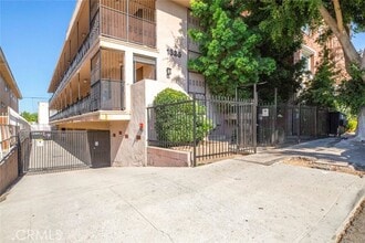 Building Photo - 1835 Alexandria Ave