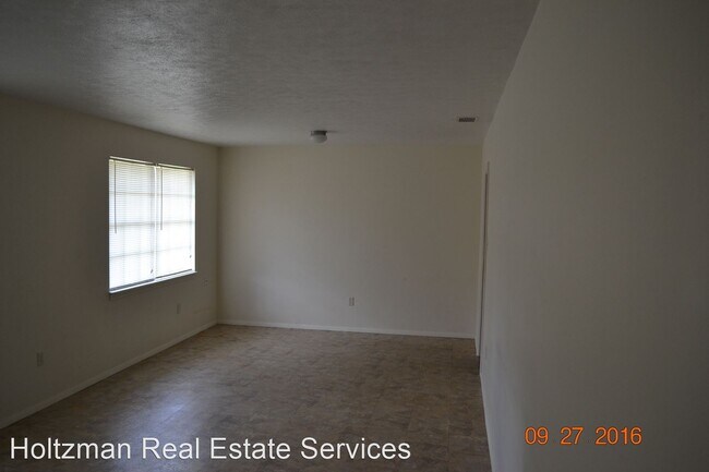 Building Photo - 3 br, 2 bath House - 9 Dogwood Street