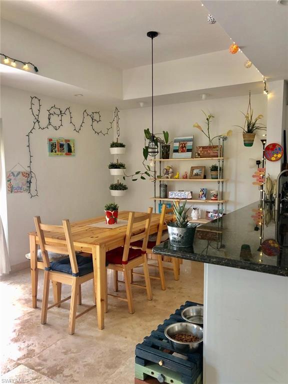 Building Photo - 11600 NE 13th Ave