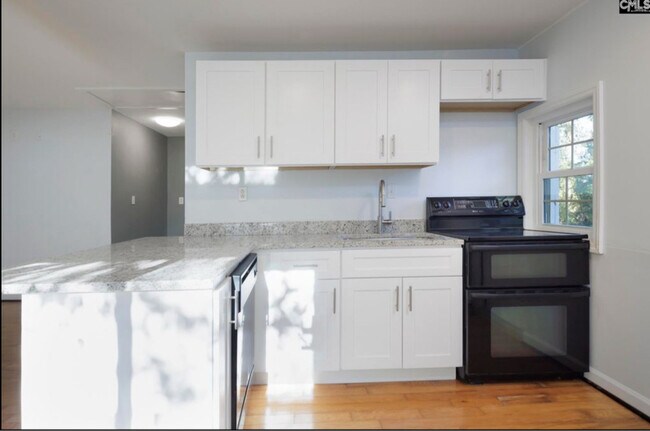 Foto del edificio - 1706 Westminster Dr