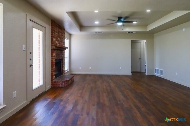 Building Photo - 3218 Rampart Loop