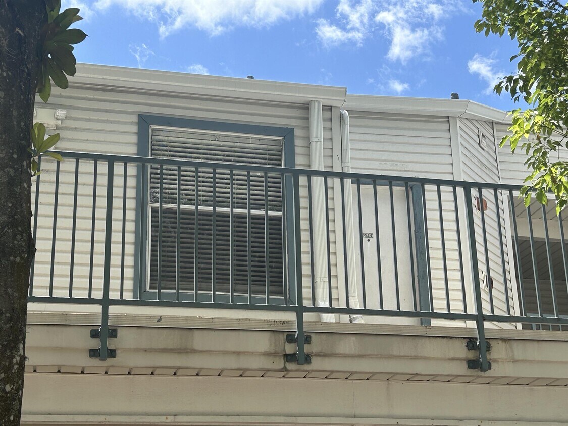Foto principal - 2528 Woodgate Blvd