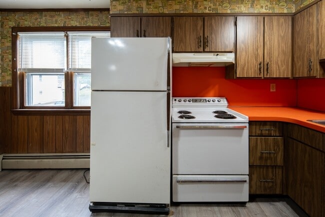 Building Photo - 7 105th St