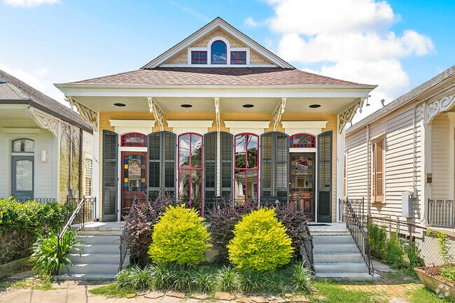 Building Photo - 1121 N White St