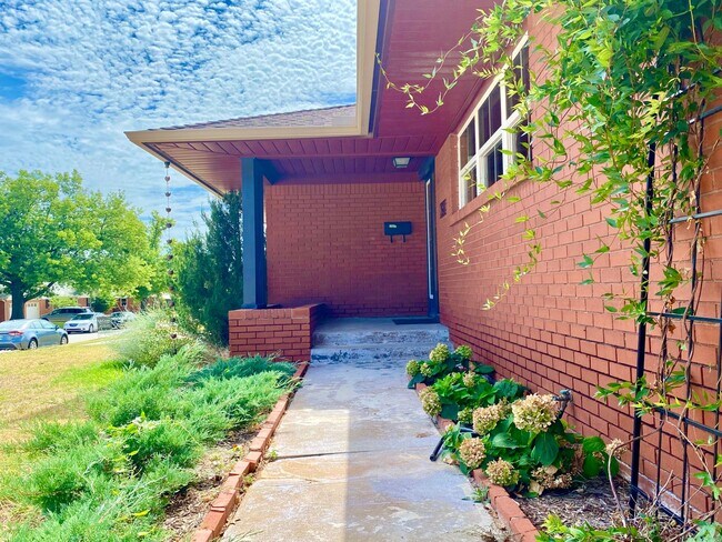 Foto del edificio - 2618 NW 66th St