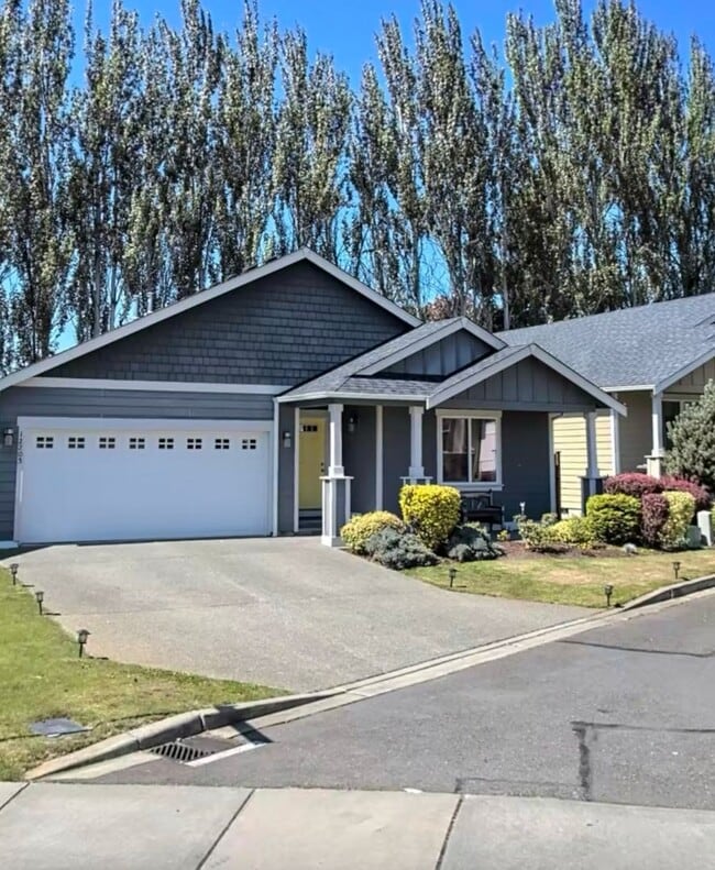Building Photo - 12205 SE 262nd Ct