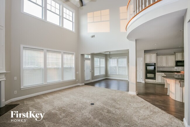 Foto del edificio - 270 Trillium St NW