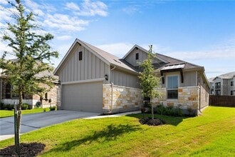 Building Photo - 1016 McCormick Cv