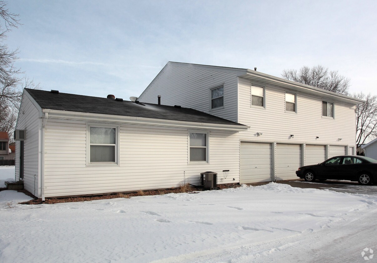 Foto del edificio - 3804 Lodestone Ln