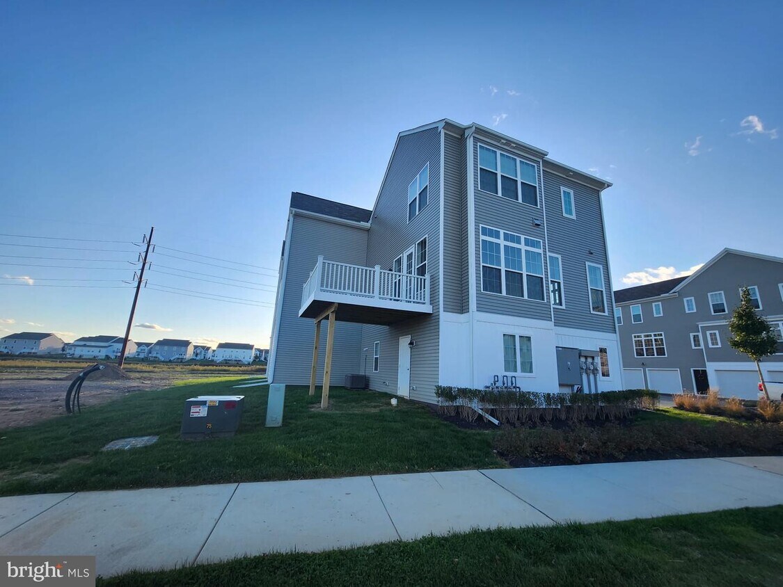 Foto principal - 1311 Chandle Ct