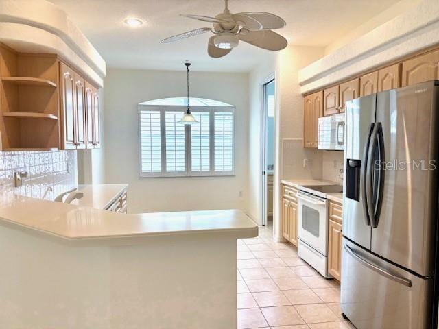 Foto del edificio - 5586 Legend Hills Ln