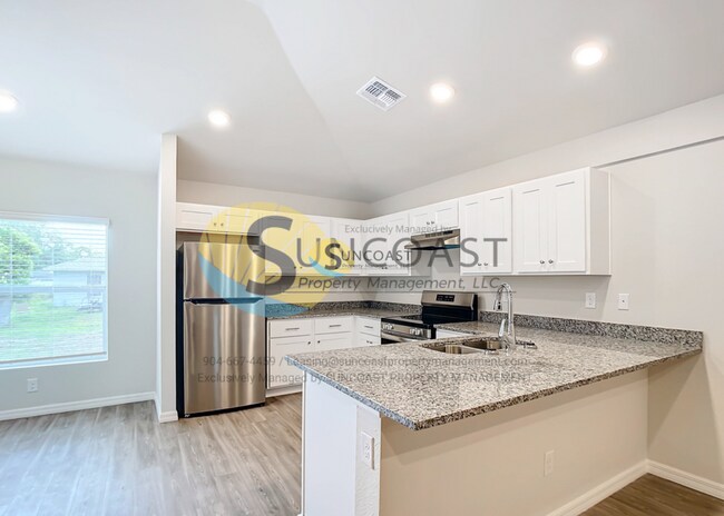 Foto del edificio - 10388 Pendleton Ave