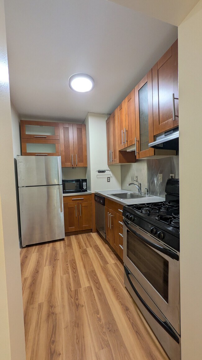 Foto del edificio - 2755 Ordway St NW
