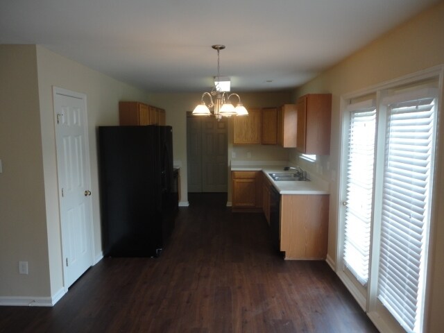 Building Photo - 3660 Watkins Ridge Ct