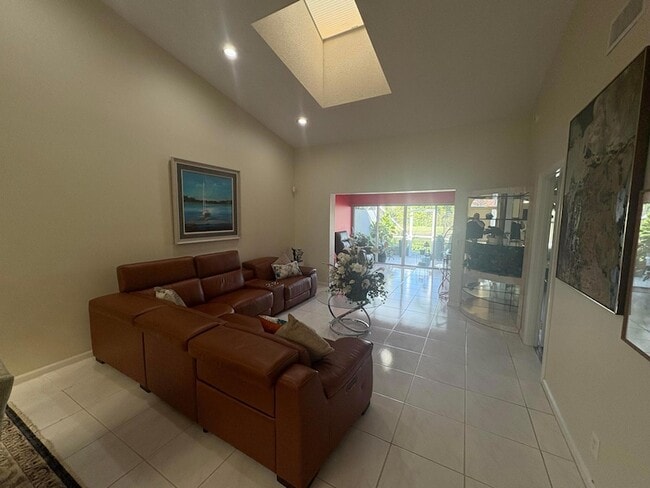 Photo - 7275 Summer Tree Dr House