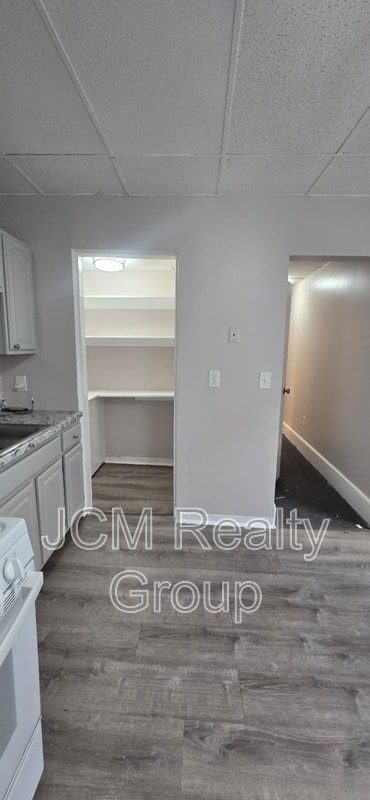 Foto del edificio - 54-54 Blue Hill Ave