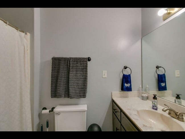 Building Photo - 296 Audrea Ln