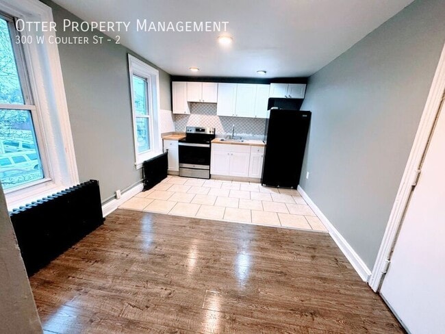 Foto del edificio - 300 W Coulter St