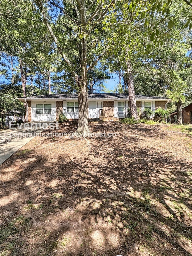 Foto principal - 10085 Brass Ring Rd