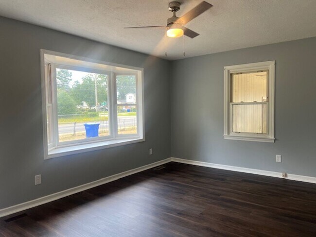 Foto del edificio - 3901 Coventry Rd