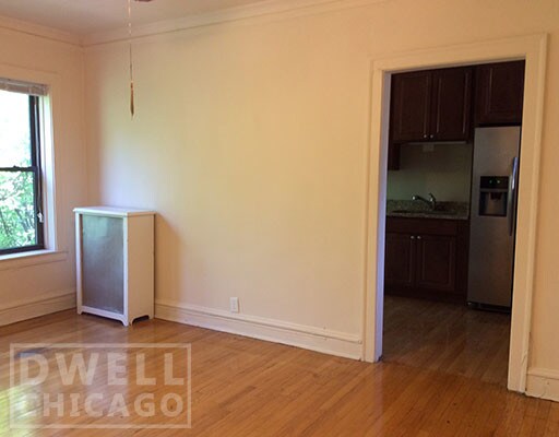 Building Photo - 4625 N Lincoln Ave