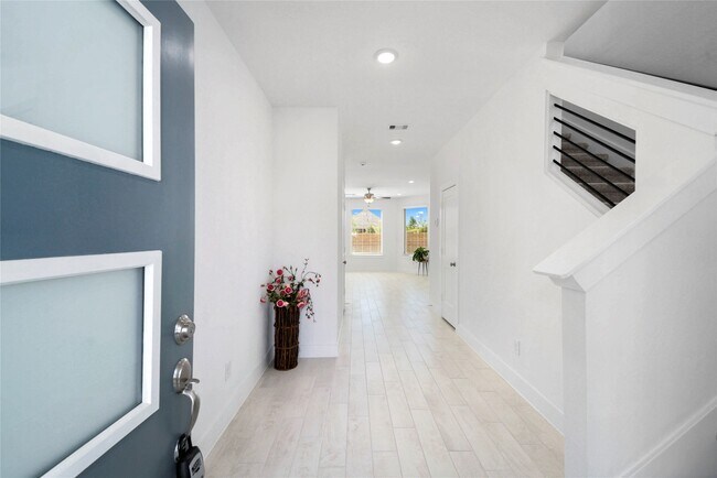 Foto del edificio - 18823 River Overlook Ct