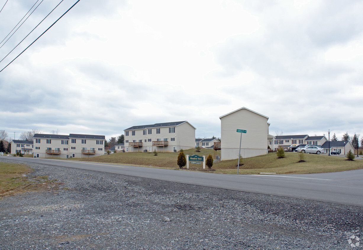 Primary Photo - Meadow View Apartments