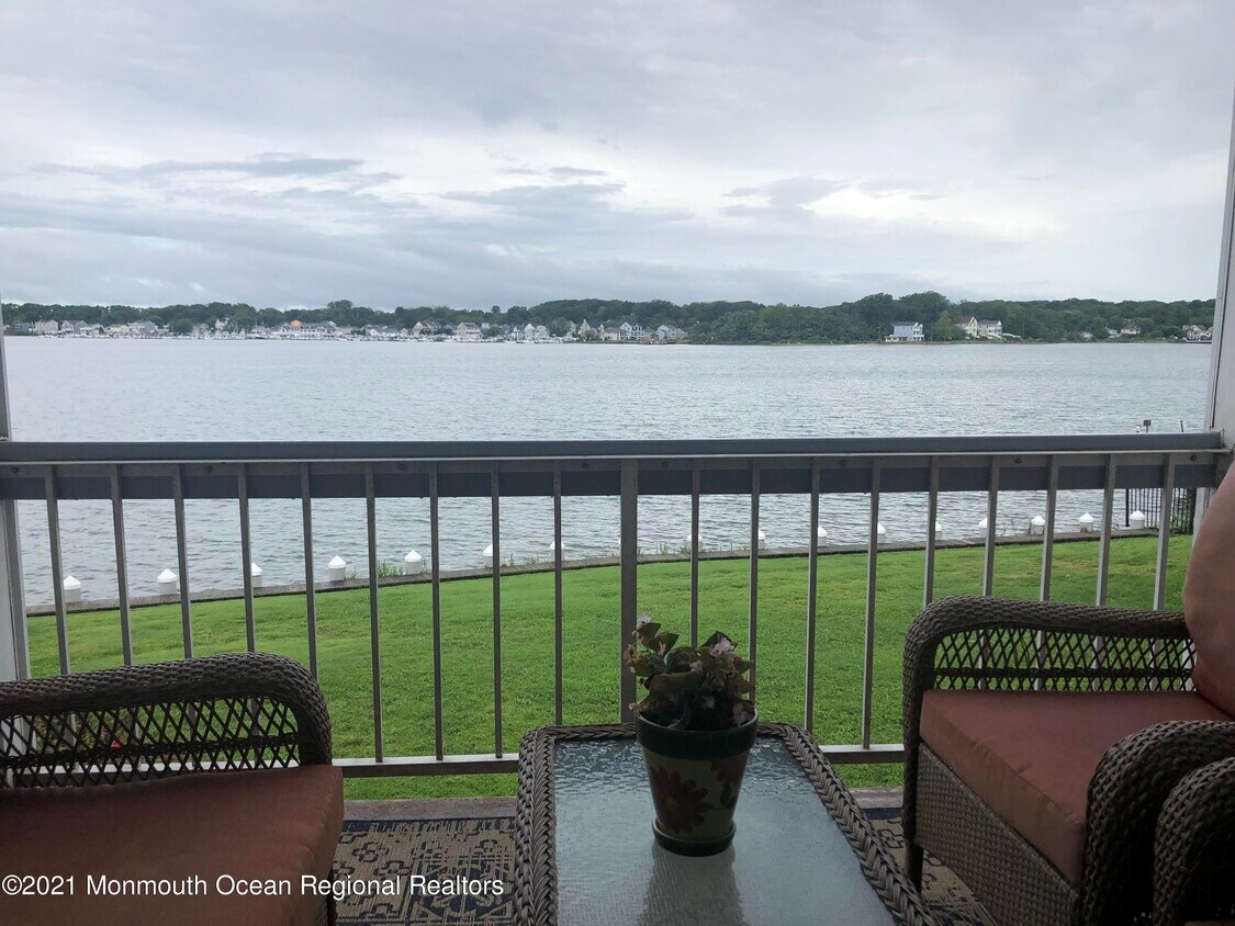 107 Riverview Ave Unit 160, Neptune City, NJ 07753 Condo for Rent in