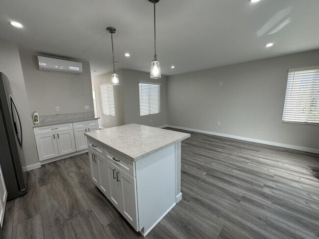 Foto del edificio - 8875 Stanwell St