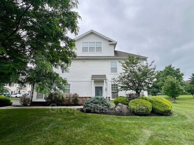 Foto del edificio - 328 Ross Ct