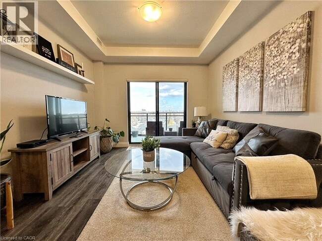 Photo du bâtiment - 30 Hamilton St S