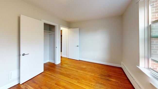 Interior Photo - 240 Stewart