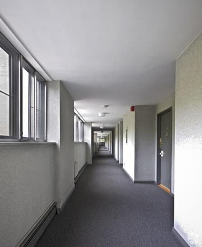 Building Photo - 125 Chiswick Rd