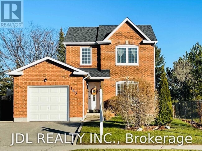 Building Photo - 163 Carrick Ave