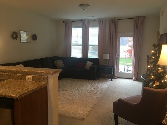 Foto del edificio - 4208 Tain Burgh Ct