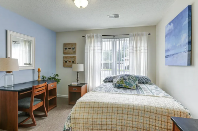 Foto del edificio - 1200 College Pointe Ln