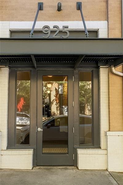 Foto principal - 925 Garrett St