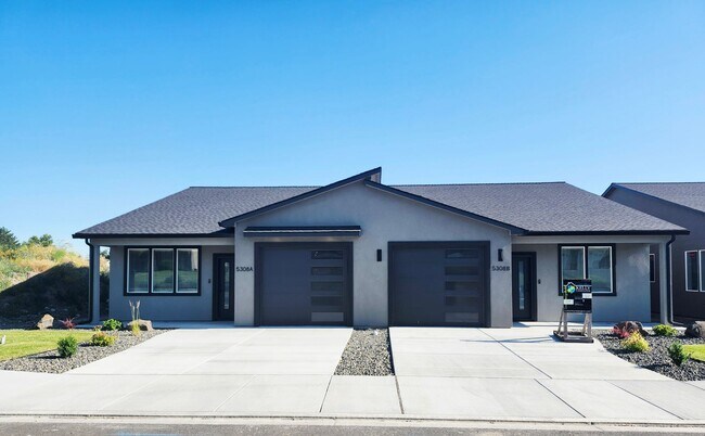 Building Photo - 5308 W Wernett Rd