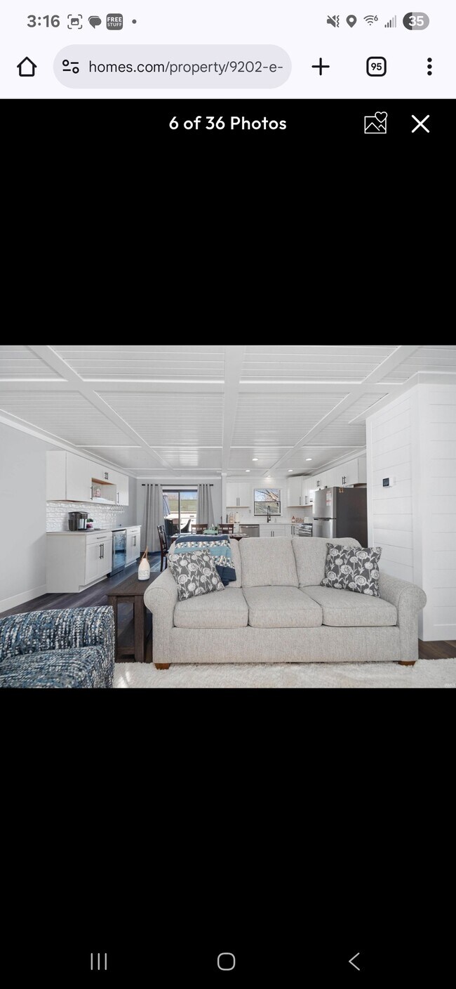 Foto del edificio - 9202 E Lilac Ln