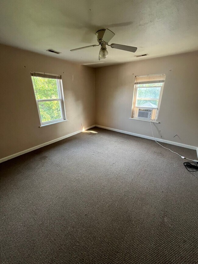 Foto del edificio - 1311 Willard St