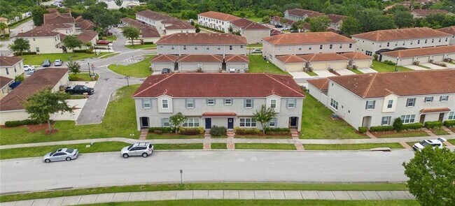 Foto del edificio - 3106 Camino Real Dr N