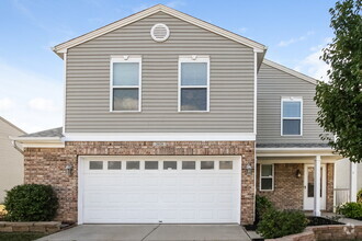 Building Photo - 2028 Prairie Sky Ln