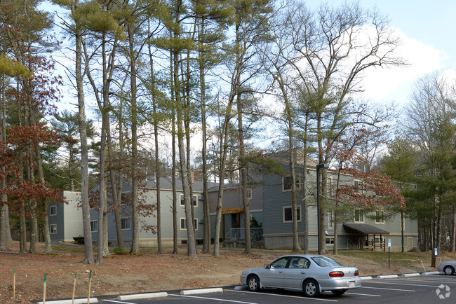 Foto del edificio - Middlebury Arms