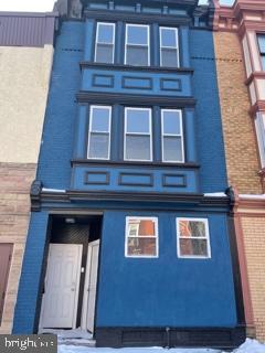 Building Photo - 2920 W Diamond St