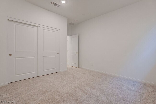 Foto del edificio - 2744 Tricase St