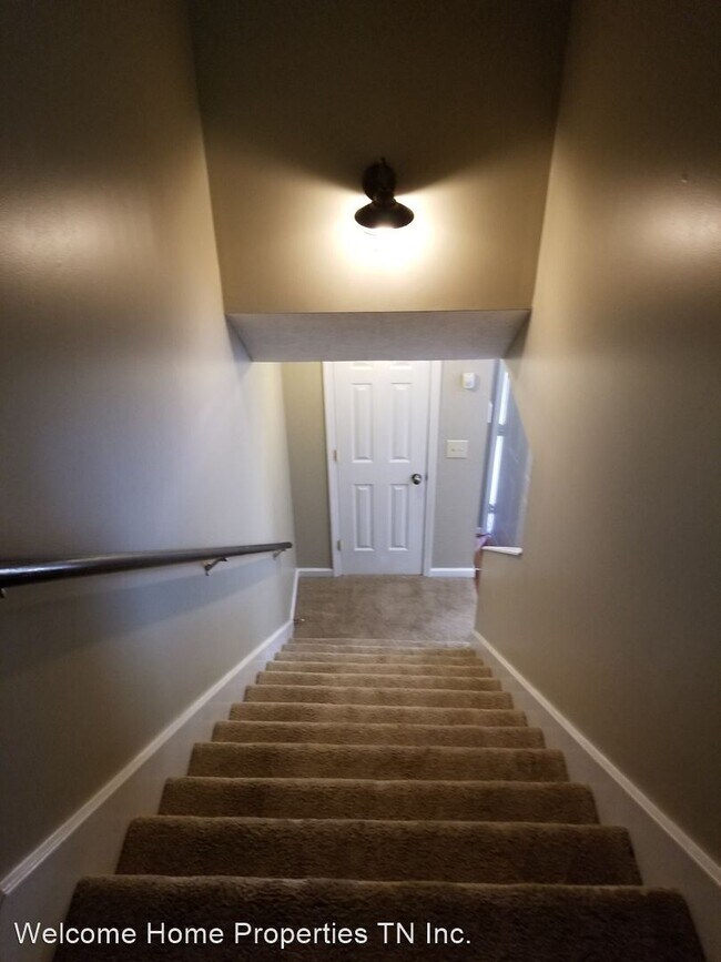 Building Photo - 2 br, 1.5 bath House - 153 Thistle Lane - 153