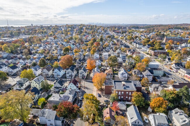 Foto aérea - 505-509 Chatham St